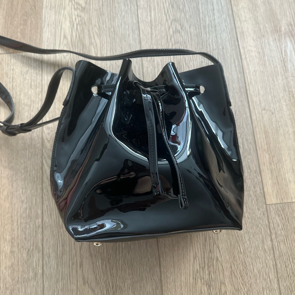 Forever 21 Glossy Black Crossbody Mini Bucket Bag